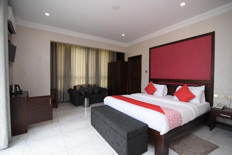 Oyo 256 Subash Hotel Jaffna Luaran gambar